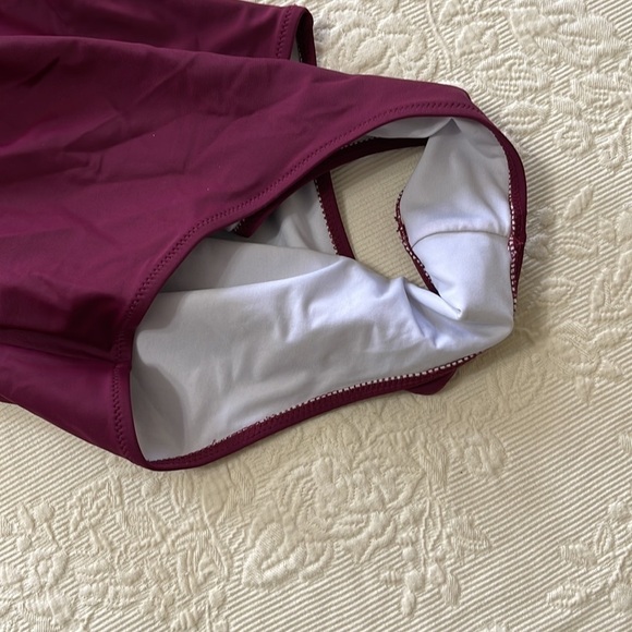 Cupshe 1pc Swimsuit. NWOT. P/A1159/5 - Picture 8 of 13